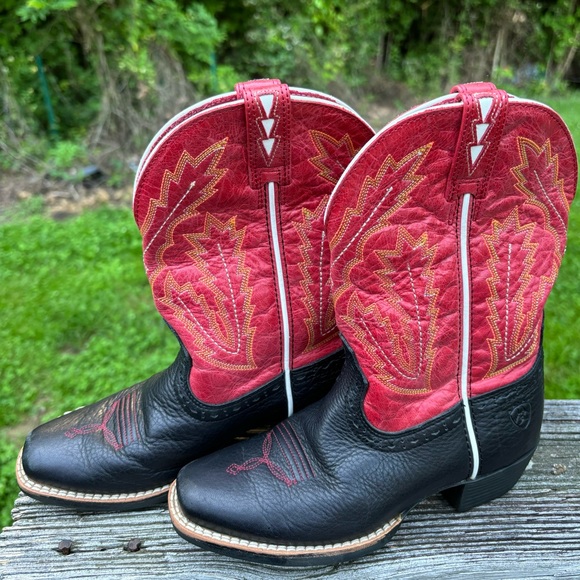 Ariat Other - Kid’s Ariat Red and Black Cowboy Boots Size 4 Boys Girls Rodeo Western